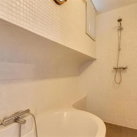 Holiday Houseboat Amsterdam